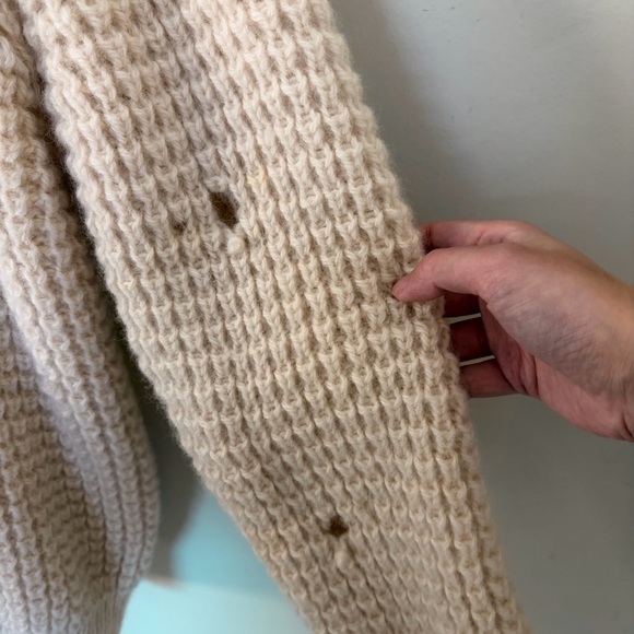 Quill's Woollen Market Handcrafted Wool Cable Knit Cargigan Sweater Shawl Collar - Picture 10 of 16